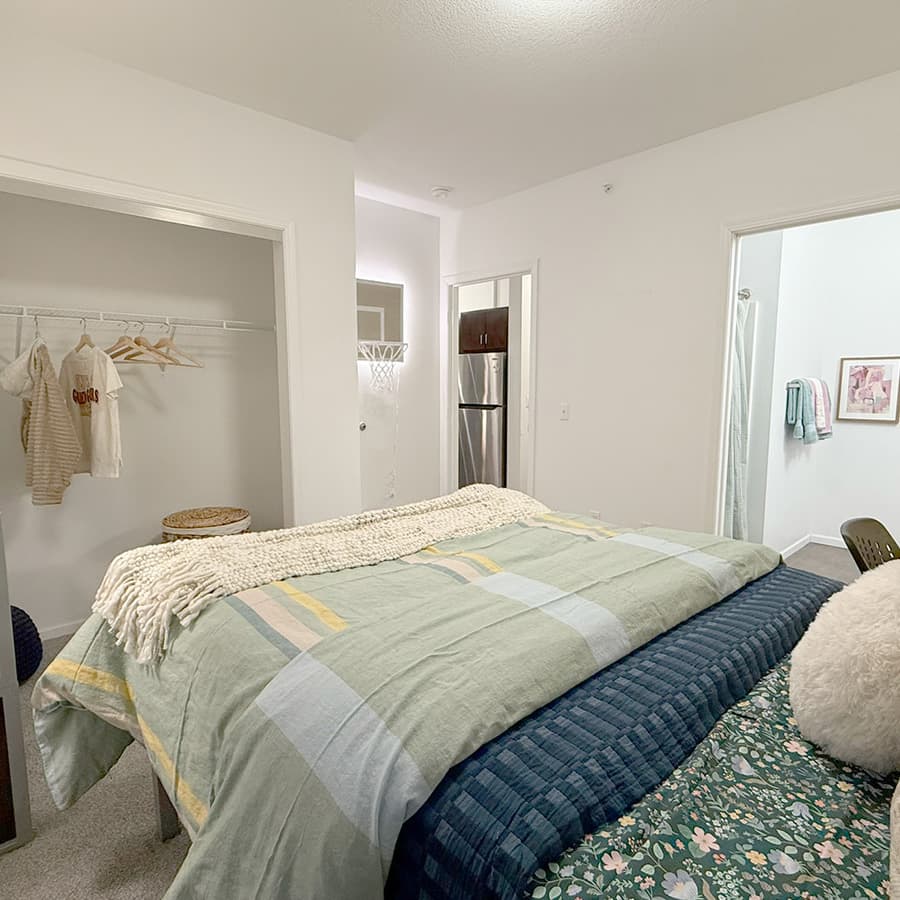 700-Washington-Bedroom