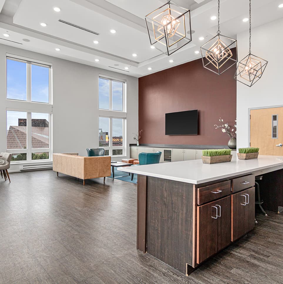 Sky-Lounge-03-700-Washington